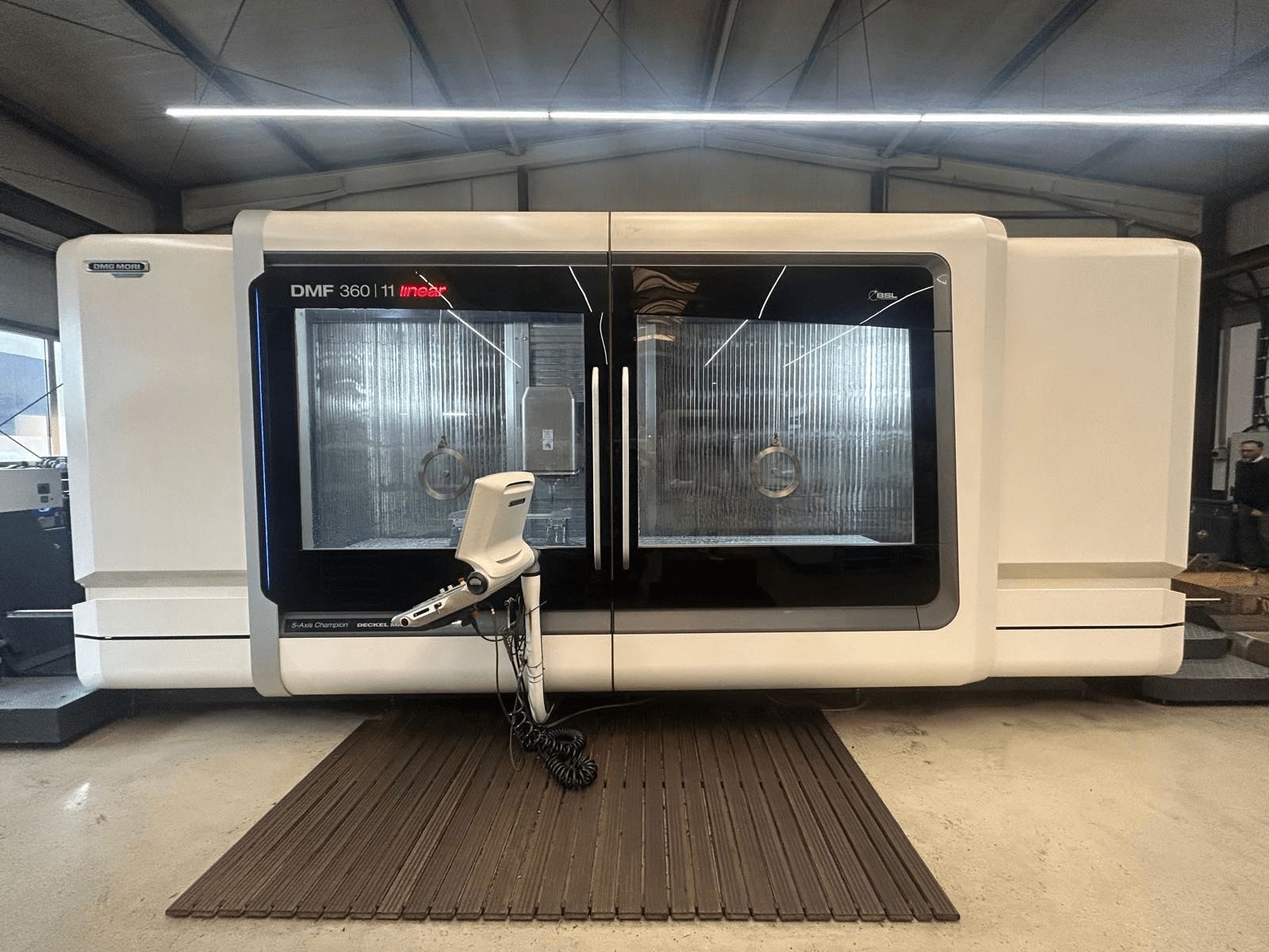 DMG DMF 360 / 11 linear 01