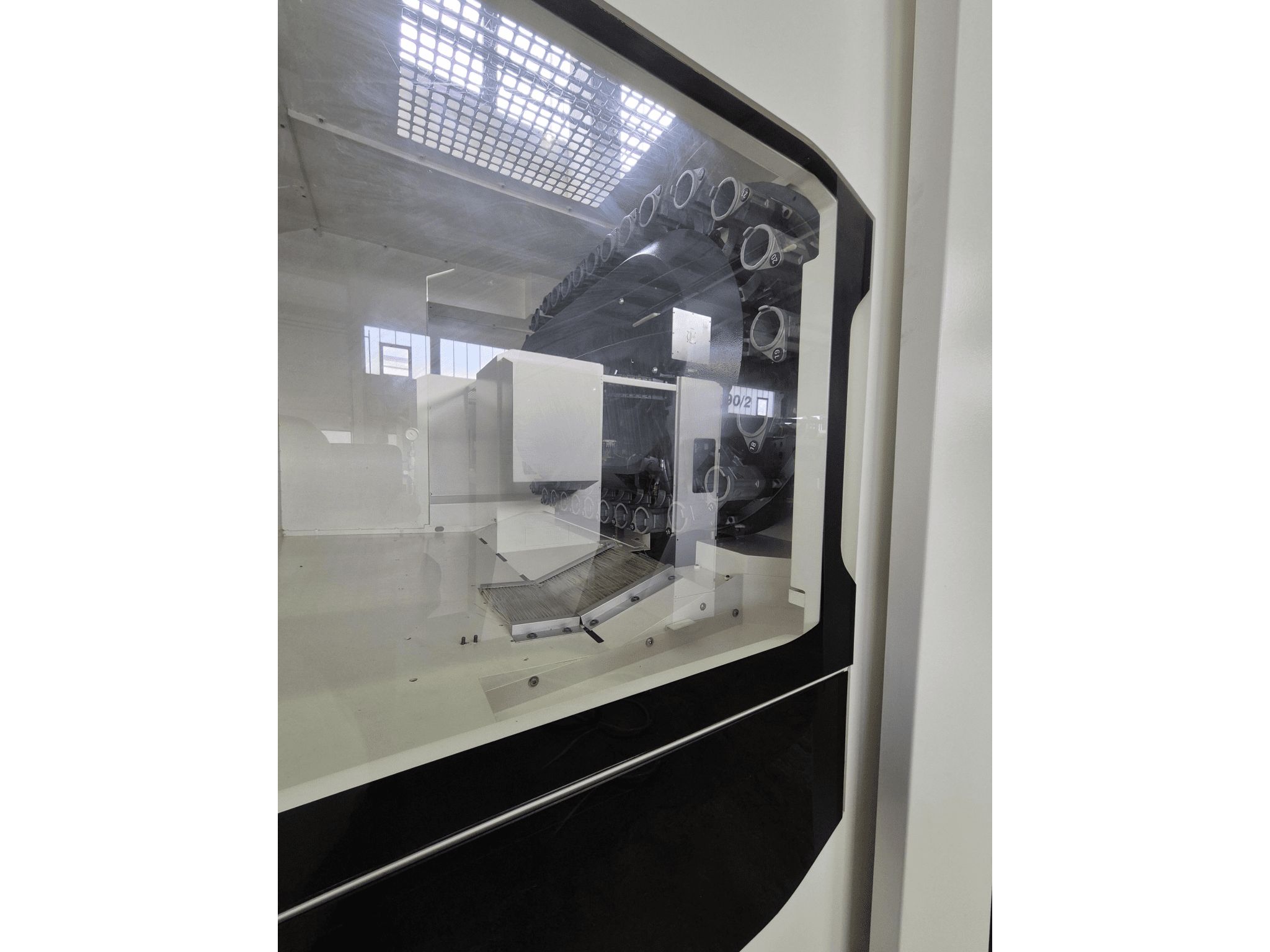 DMG Mori CMX 1100 V 04