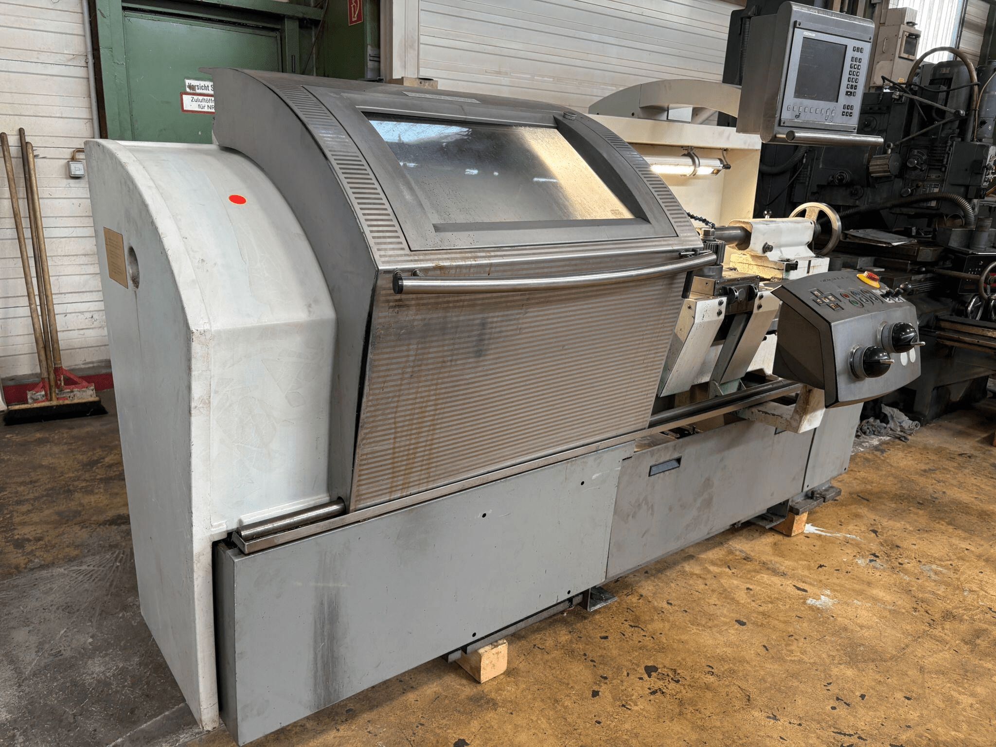 DMG NEF 320 02