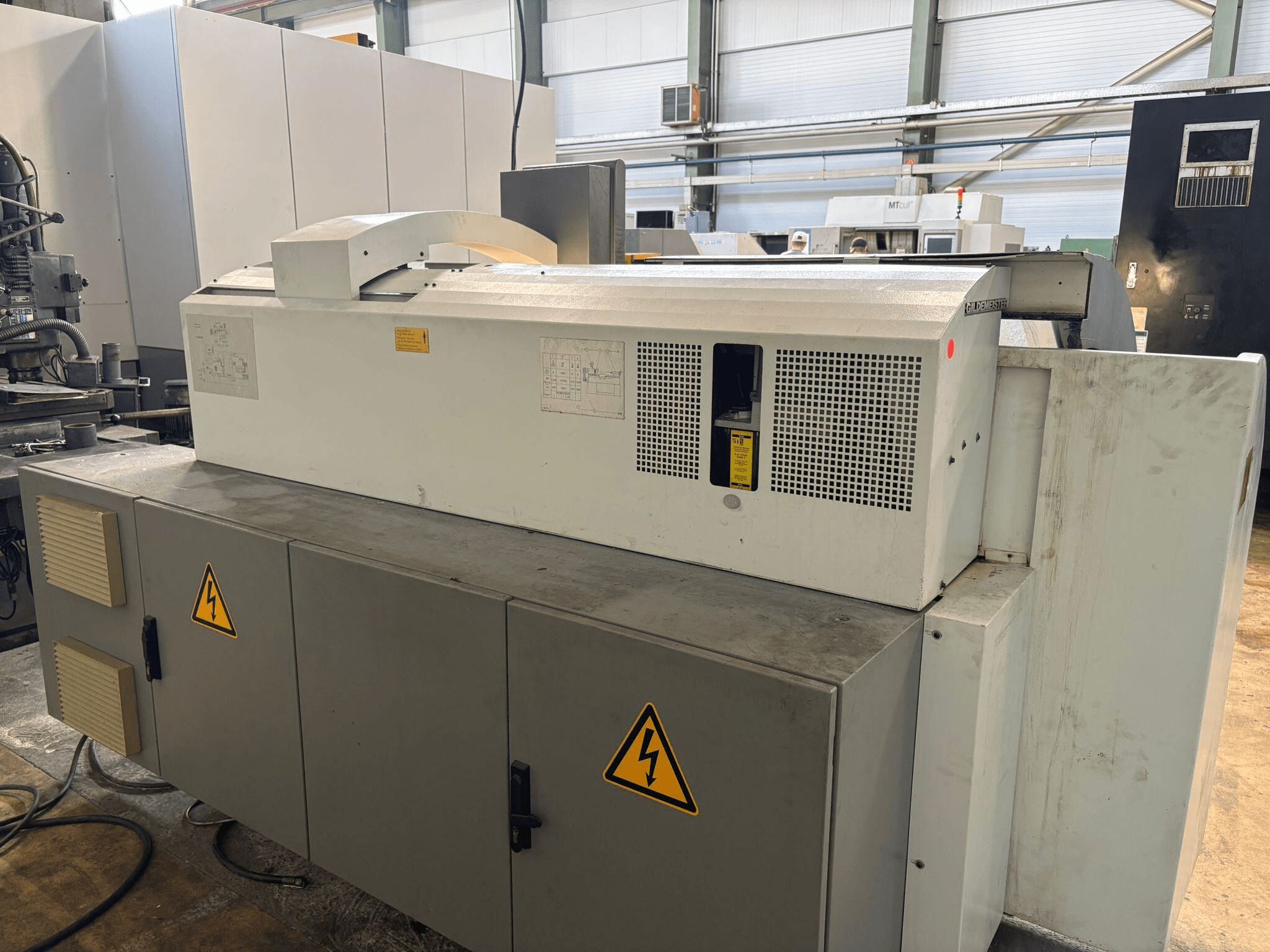 DMG NEF 320 06