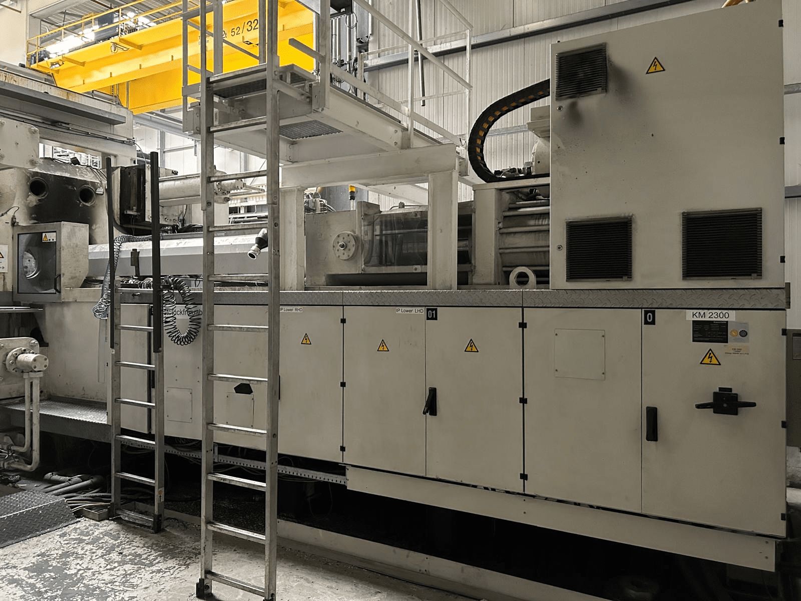 Krauss Maffei 2300-12000 MC 06