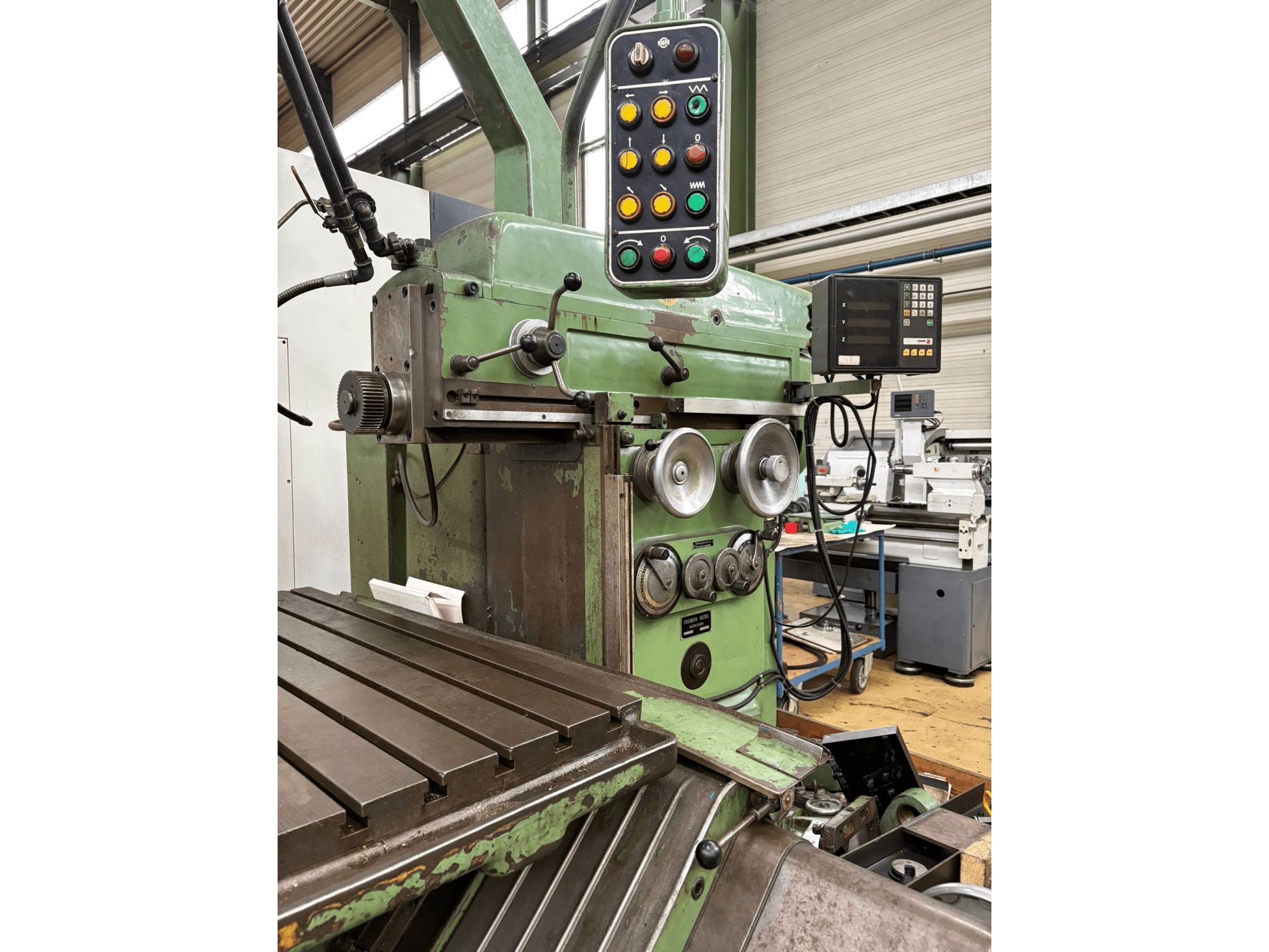 Deckel FP 33 08