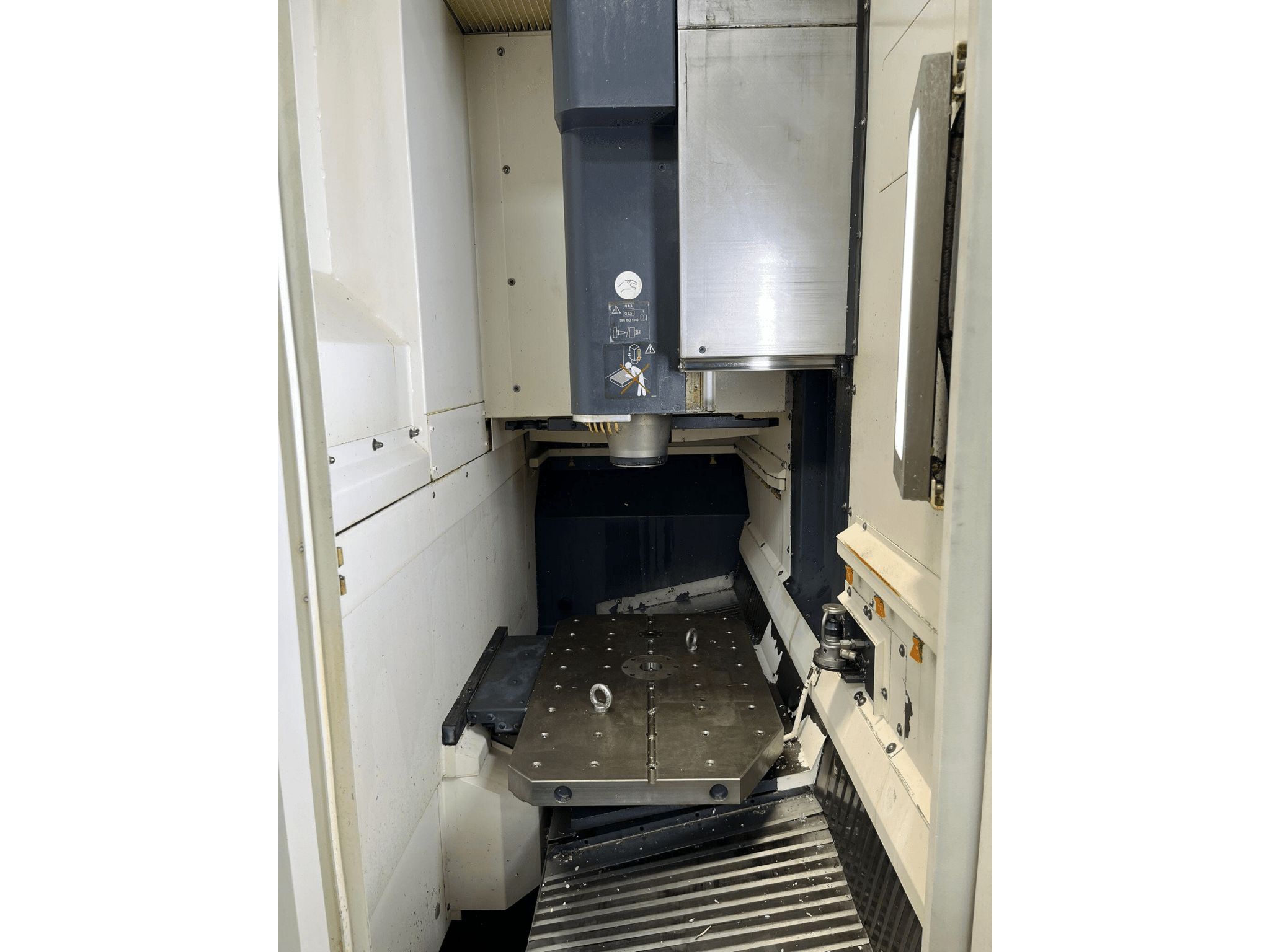 DMG DMC 635 V / P 04